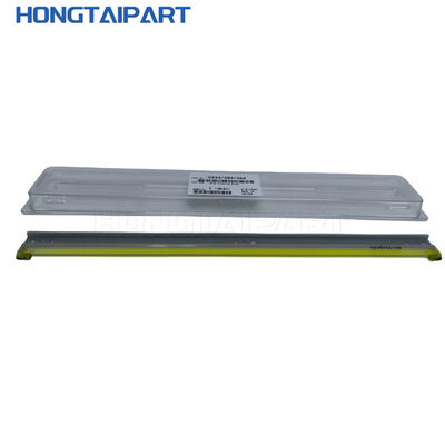acheter Fabrique d'OEM IU-213-Blade Blade de nettoyage de tambour Pour Konica Minolta Bizhub C200 C220 C280 C360 C203 C253 C353Lavre de développement fabrication en ligne